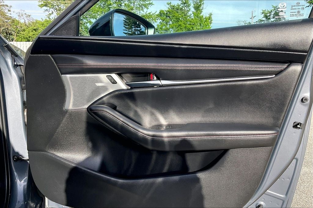 2023 Mazda Mazda3 2.5 S Carbon Edition