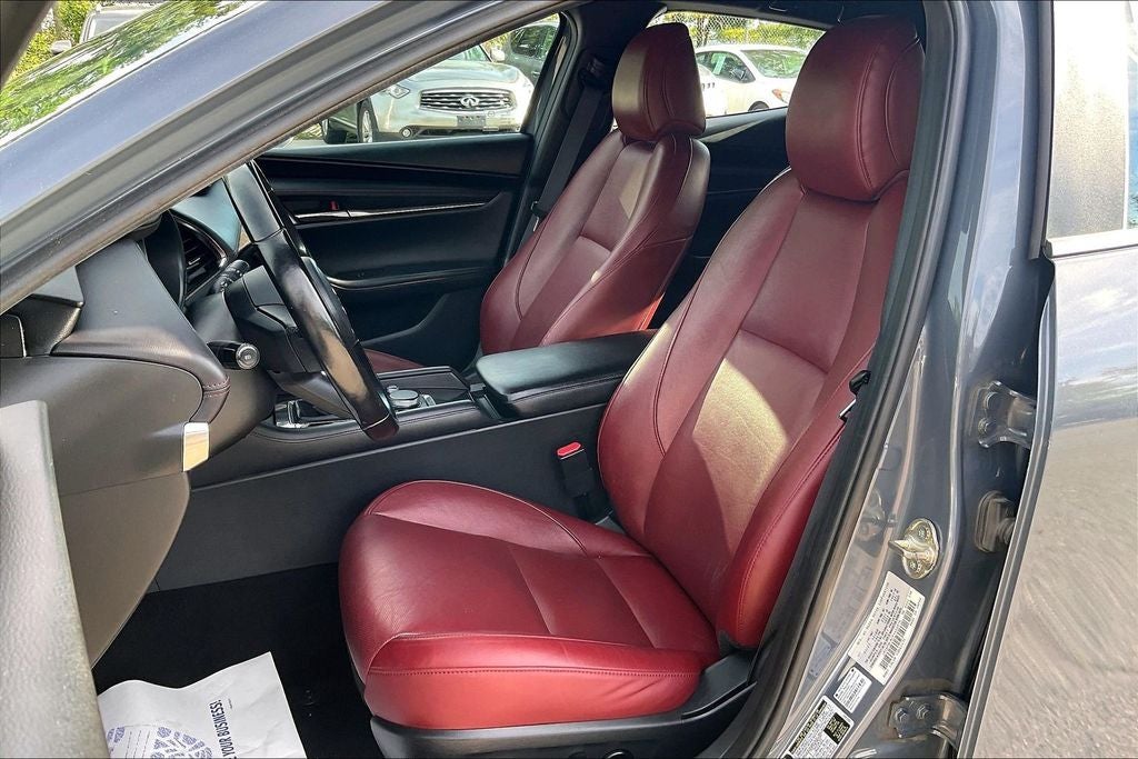 2023 Mazda Mazda3 2.5 S Carbon Edition