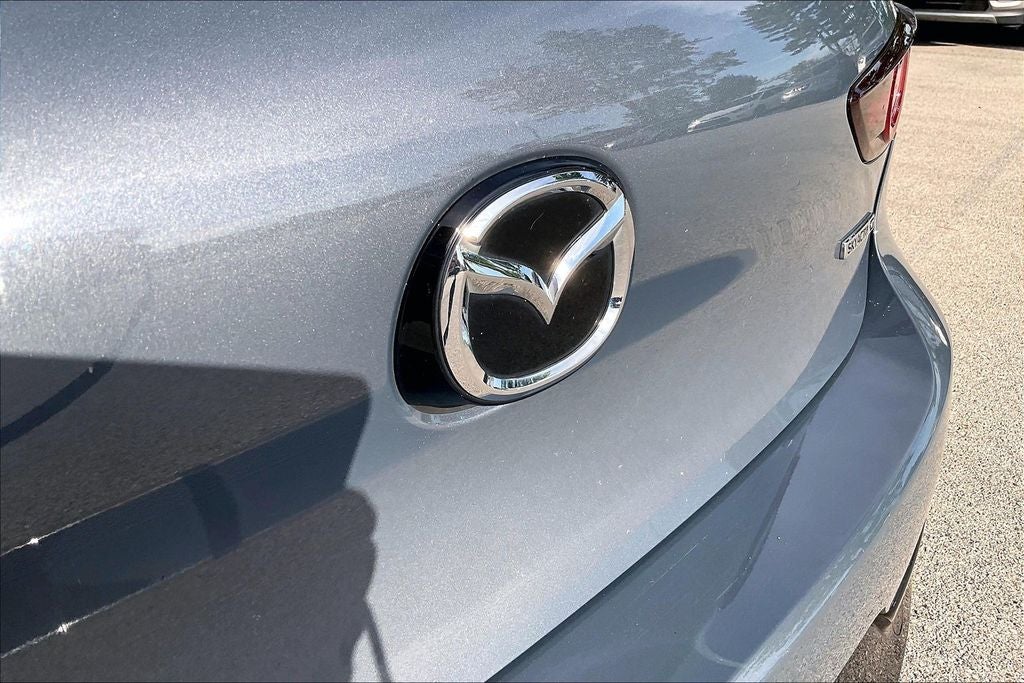 2023 Mazda Mazda3 2.5 S Carbon Edition