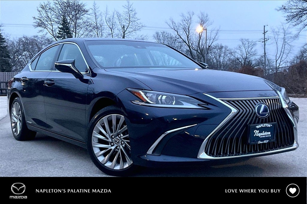 2019 Lexus ES 300h Luxury