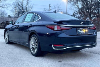 2019 Lexus ES 300h Luxury