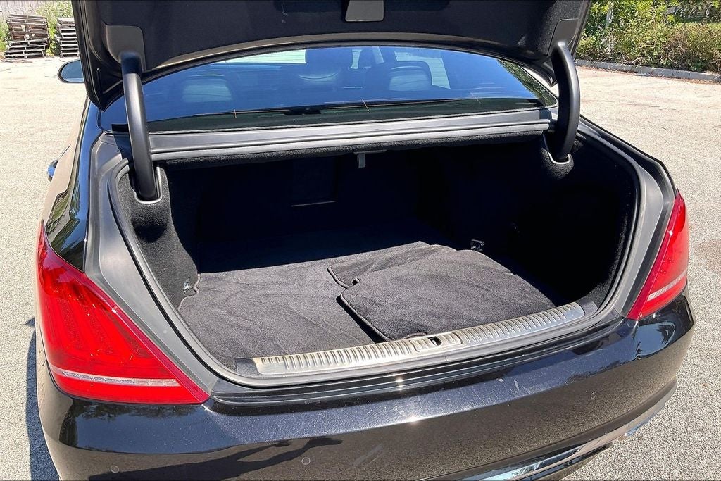 2018 Genesis G90 3.3T Premium
