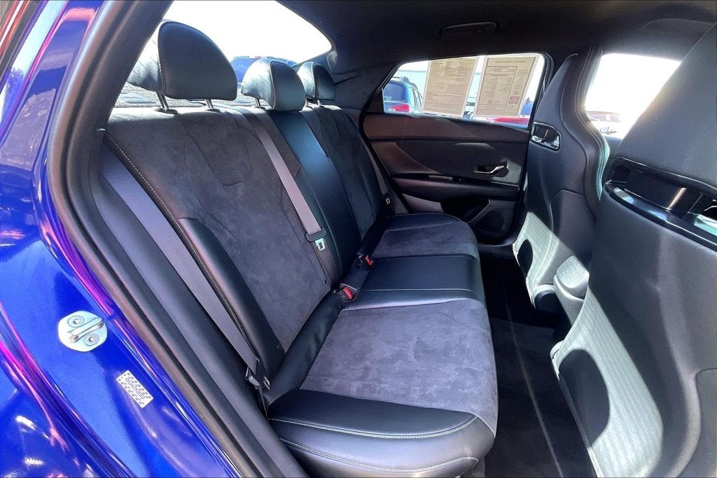 2022 Hyundai Elantra N Base