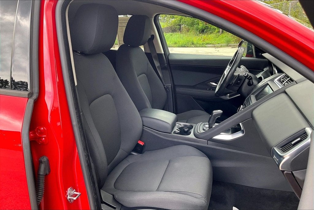 2019 Jaguar E-PACE Base