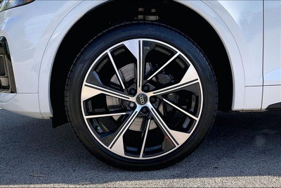 2024 Audi SQ5 Premium Plus quattro
