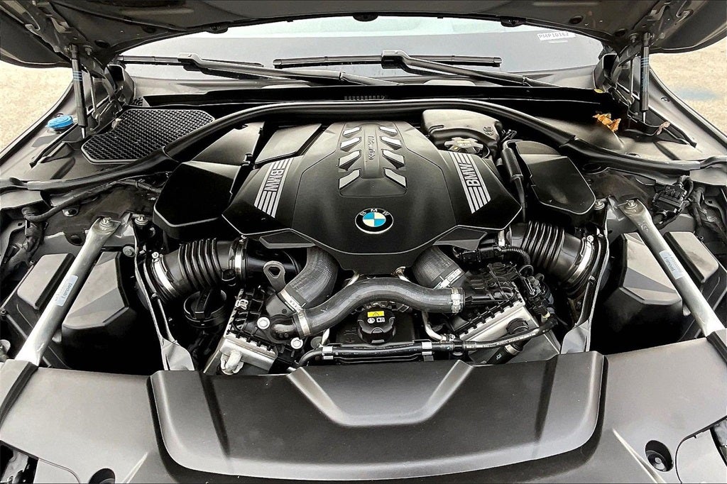 2022 BMW 7 Series 750i xDrive