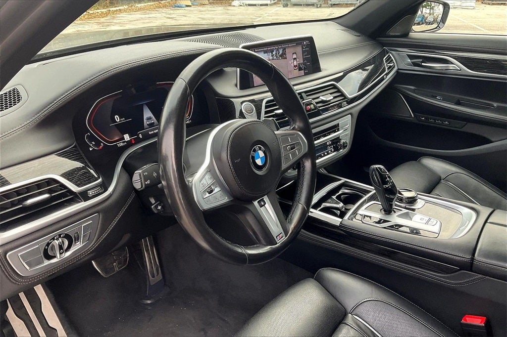 2022 BMW 7 Series 750i xDrive