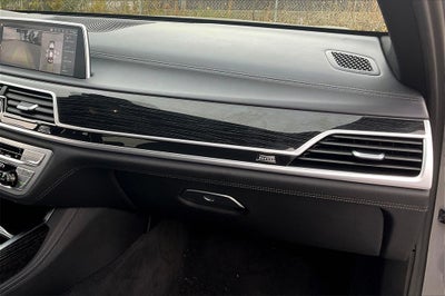 2022 BMW 7 Series 750i xDrive