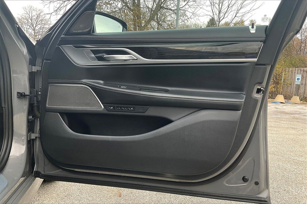 2022 BMW 7 Series 750i xDrive