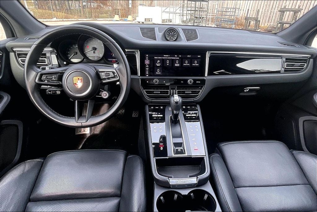 2022 Porsche Macan S