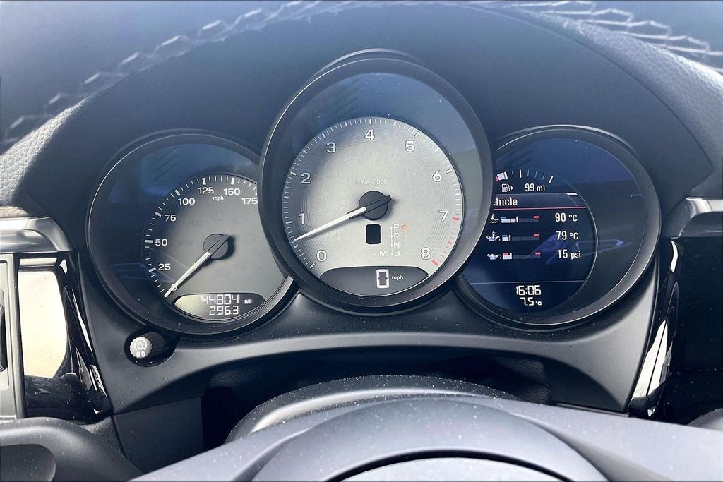 2022 Porsche Macan S