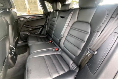 2022 Porsche Macan S