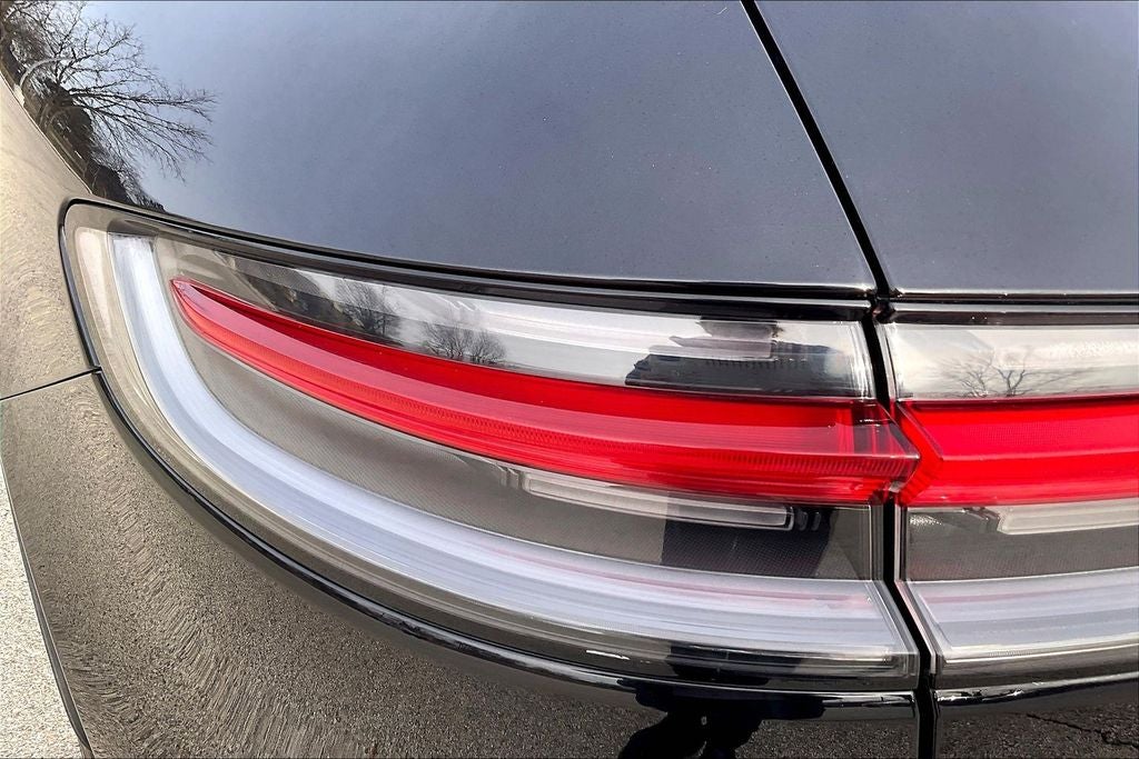 2022 Porsche Macan S