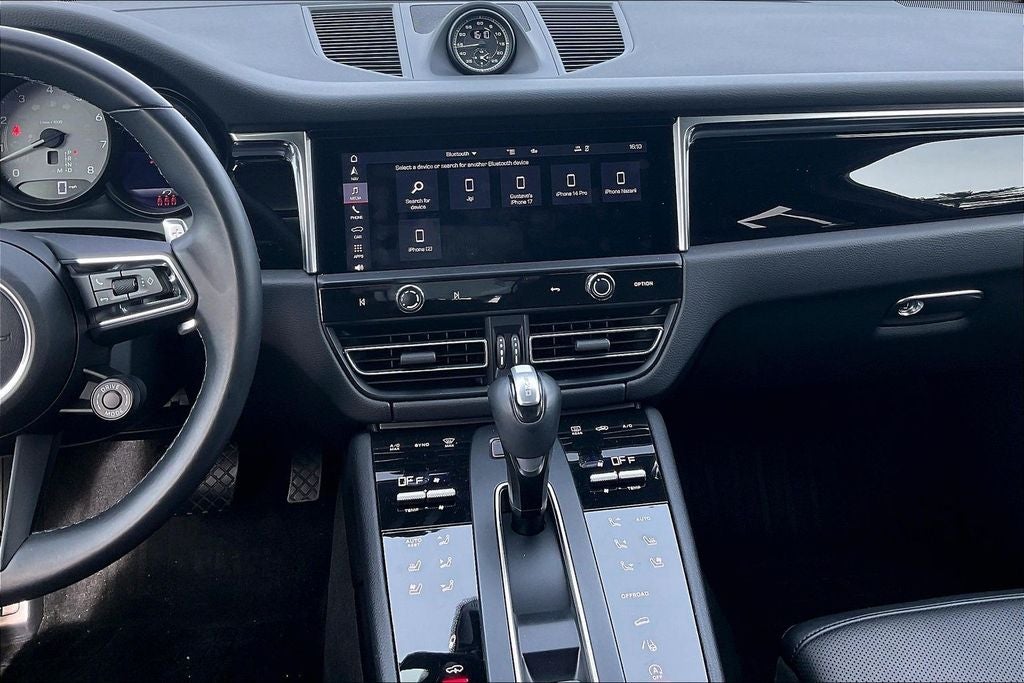 2022 Porsche Macan S