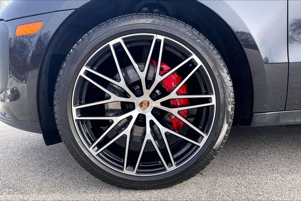 2022 Porsche Macan S