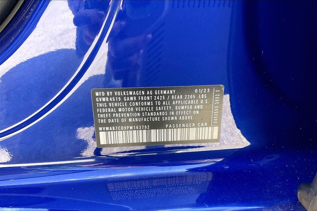 2023 Volkswagen Golf R 2.0T