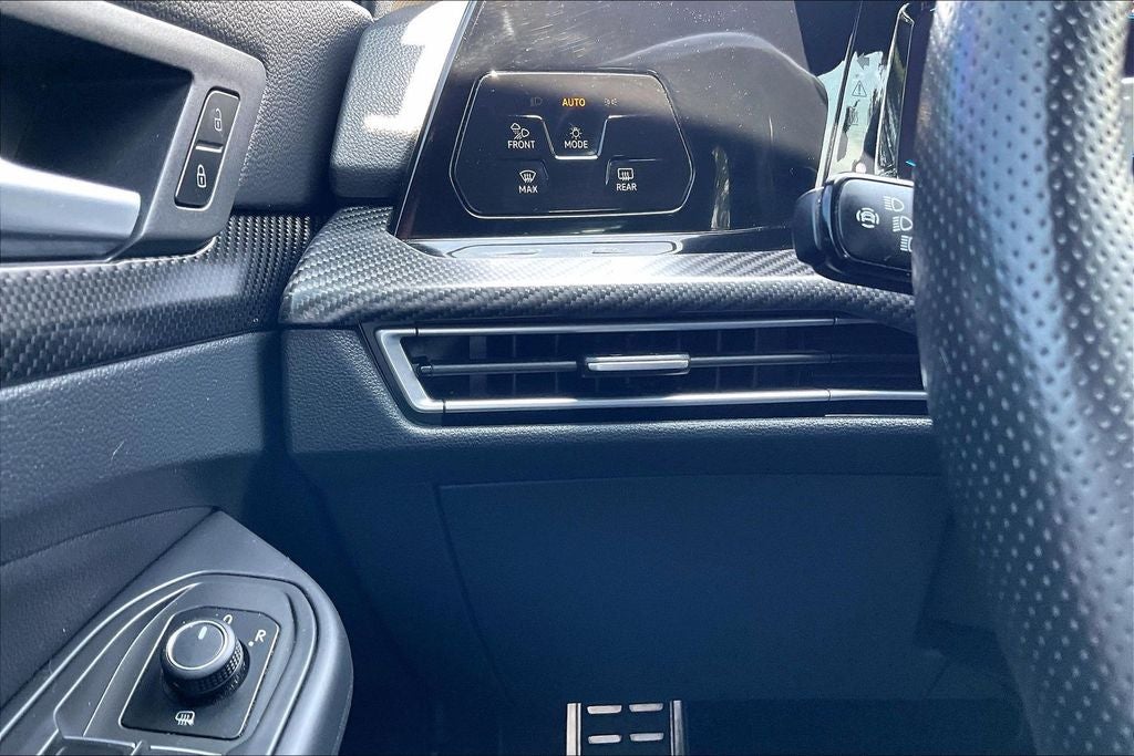 2023 Volkswagen Golf R 2.0T