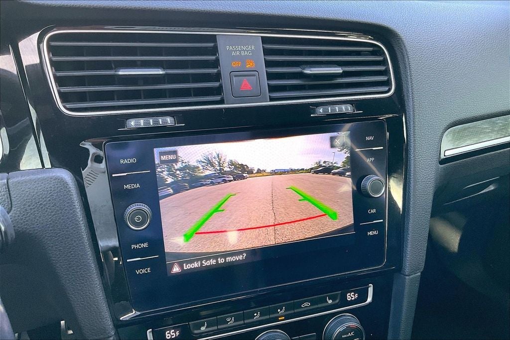 2019 Volkswagen Golf R DCC & Navigation 4Motion