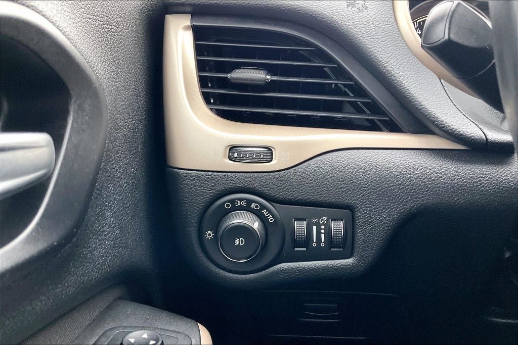 2018 Jeep Cherokee Latitude