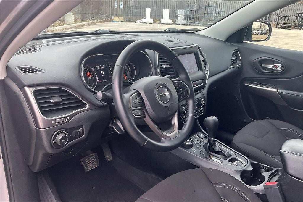 2019 Jeep Cherokee Latitude