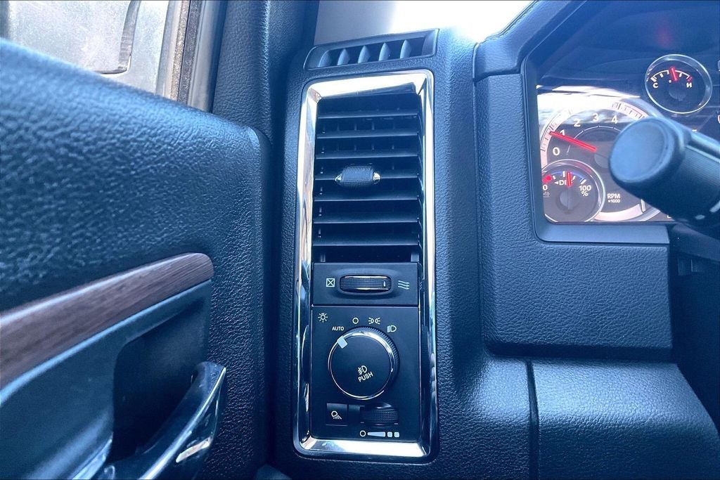 2015 RAM 1500 Laramie