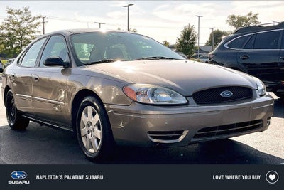 2005 Ford Taurus SE