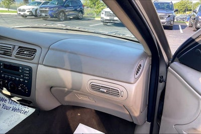 2005 Ford Taurus SE