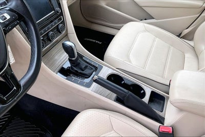 2016 Volkswagen Passat 1.8T SE