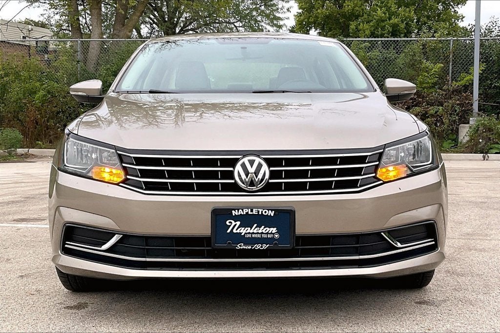 2016 Volkswagen Passat 1.8T SE