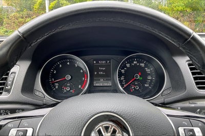 2016 Volkswagen Passat 1.8T SE