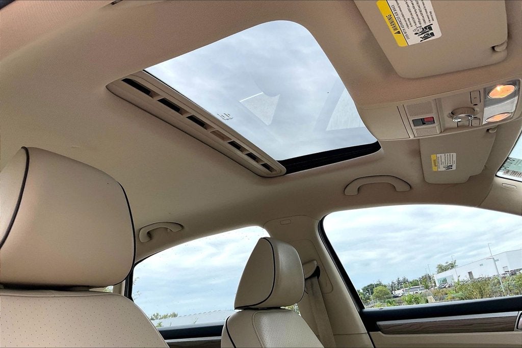 2016 Volkswagen Passat 1.8T SE
