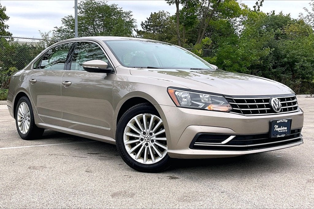 2016 Volkswagen Passat 1.8T SE