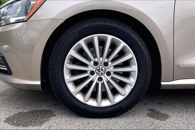 2016 Volkswagen Passat 1.8T SE