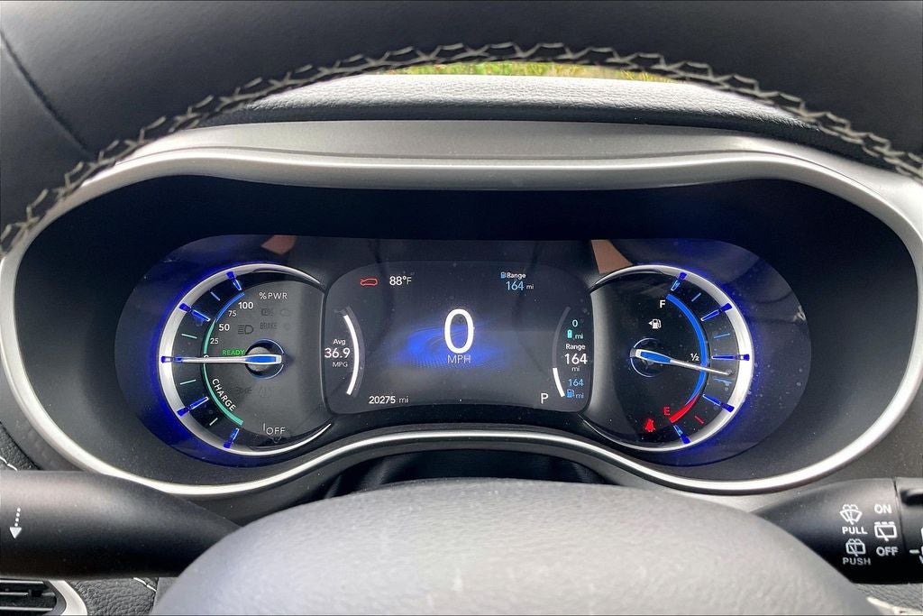 2022 Chrysler Pacifica Hybrid Touring L