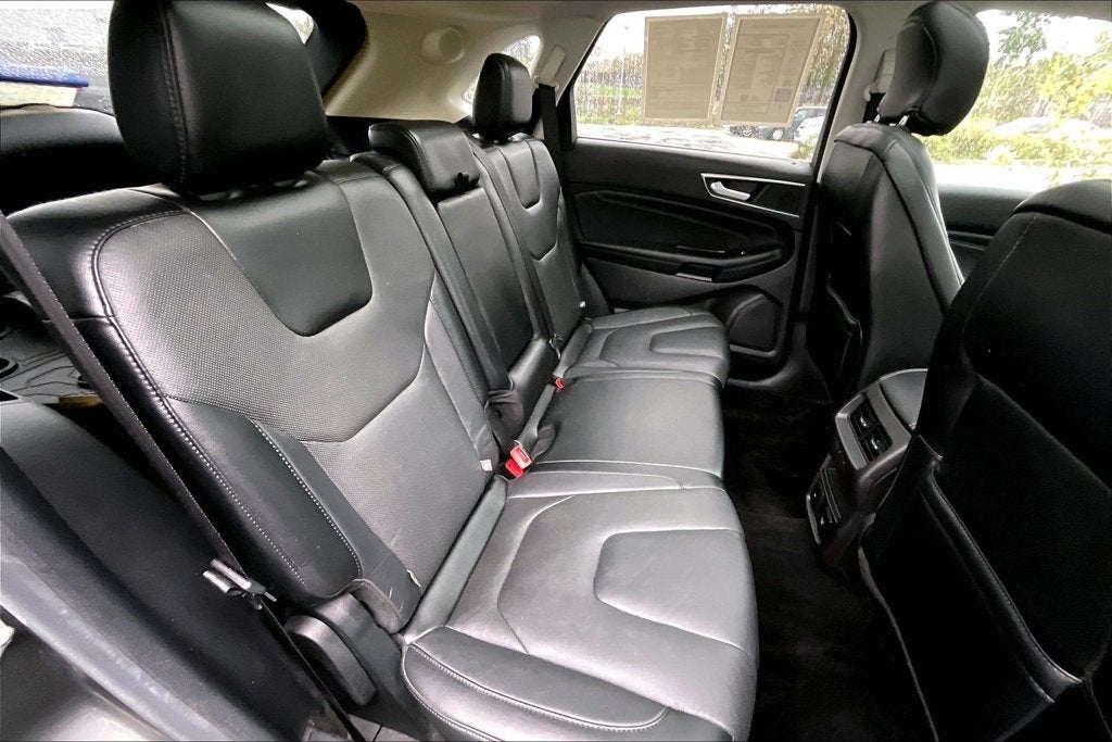 2016 Ford Edge Titanium