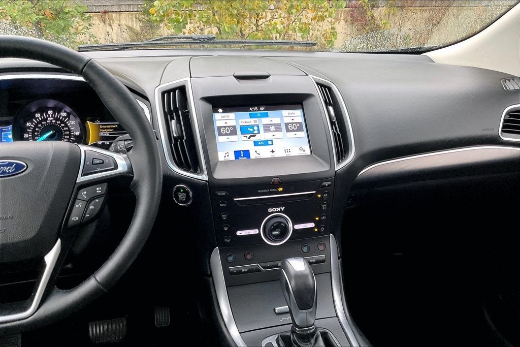 2016 Ford Edge Titanium