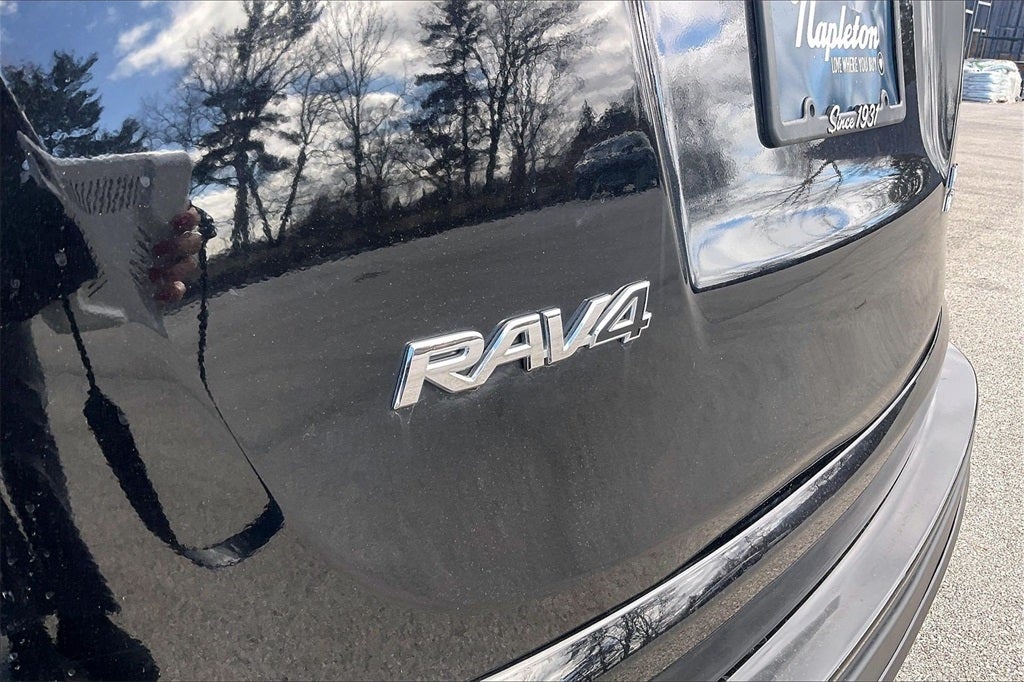 2016 Toyota RAV4 LE
