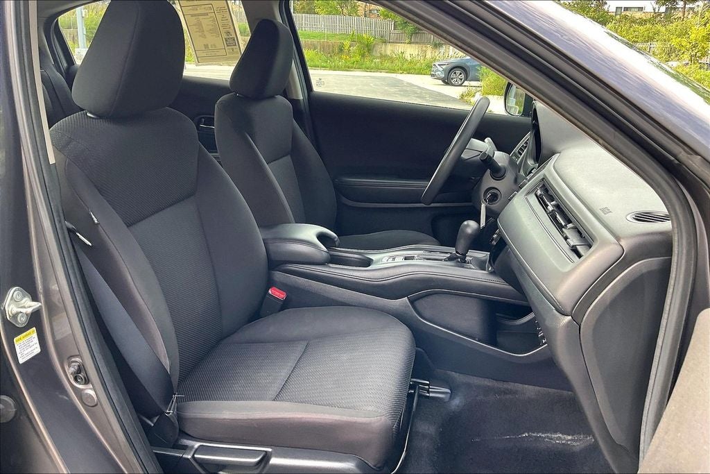2016 Honda HR-V LX