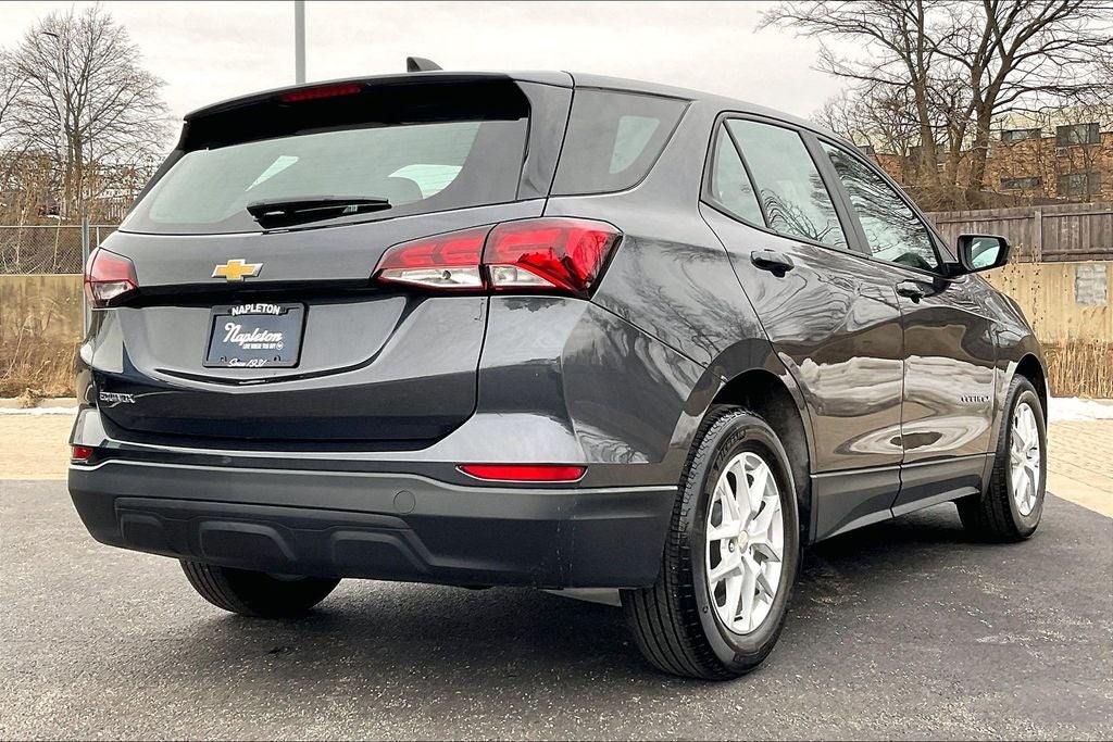 2022 Chevrolet Equinox LS
