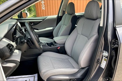 2025 Subaru Legacy Premium