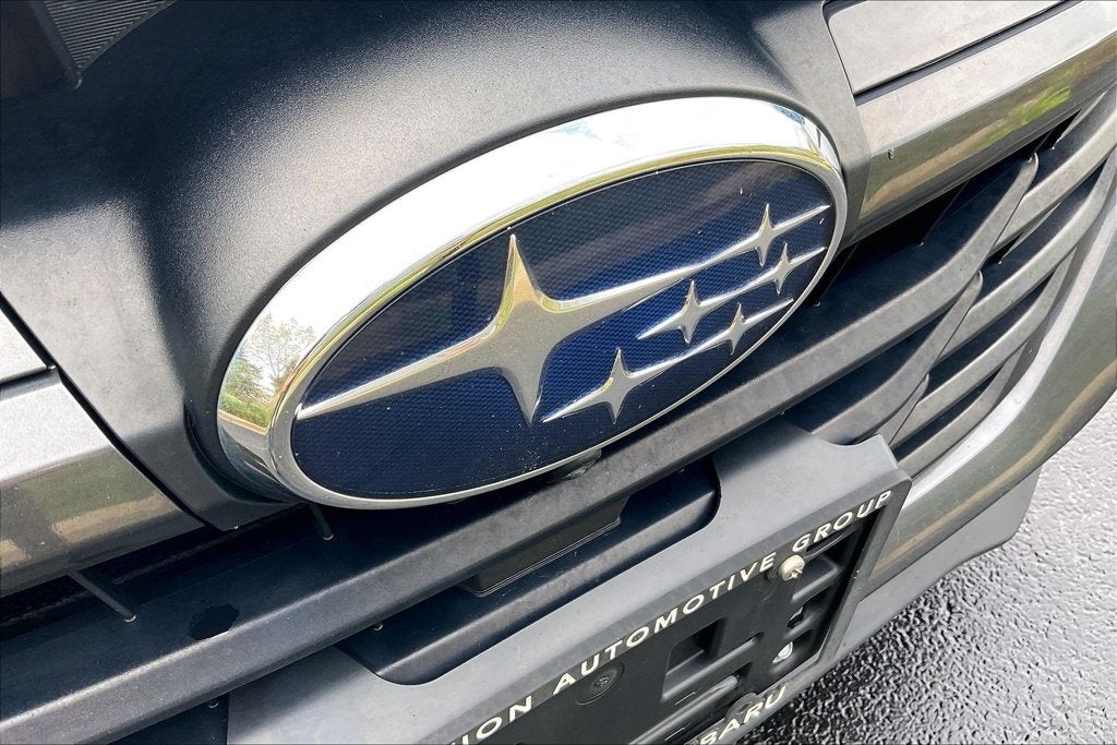 2024 Subaru Legacy Touring XT