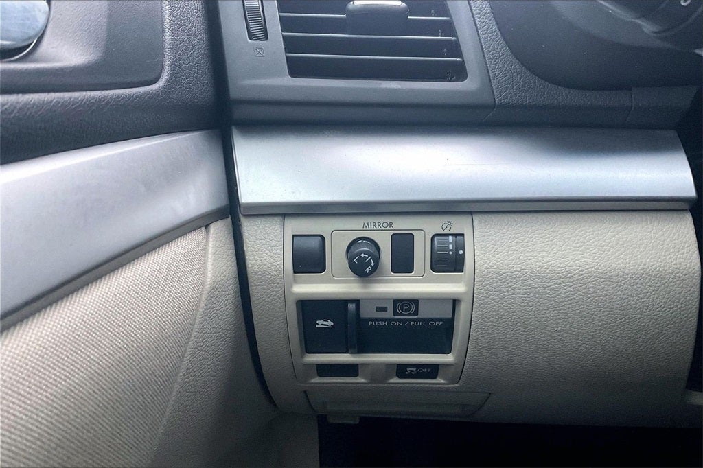 2014 Subaru Outback 2.5i Premium