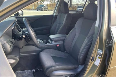 2025 Subaru Outback Premium