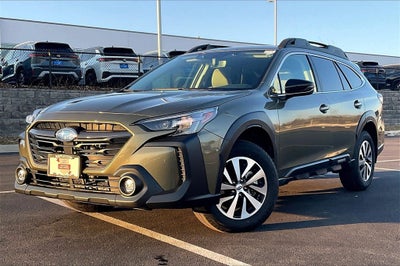 2025 Subaru Outback Premium