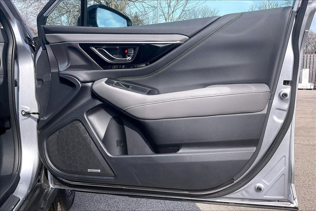 2025 Subaru Outback Onyx Edition XT