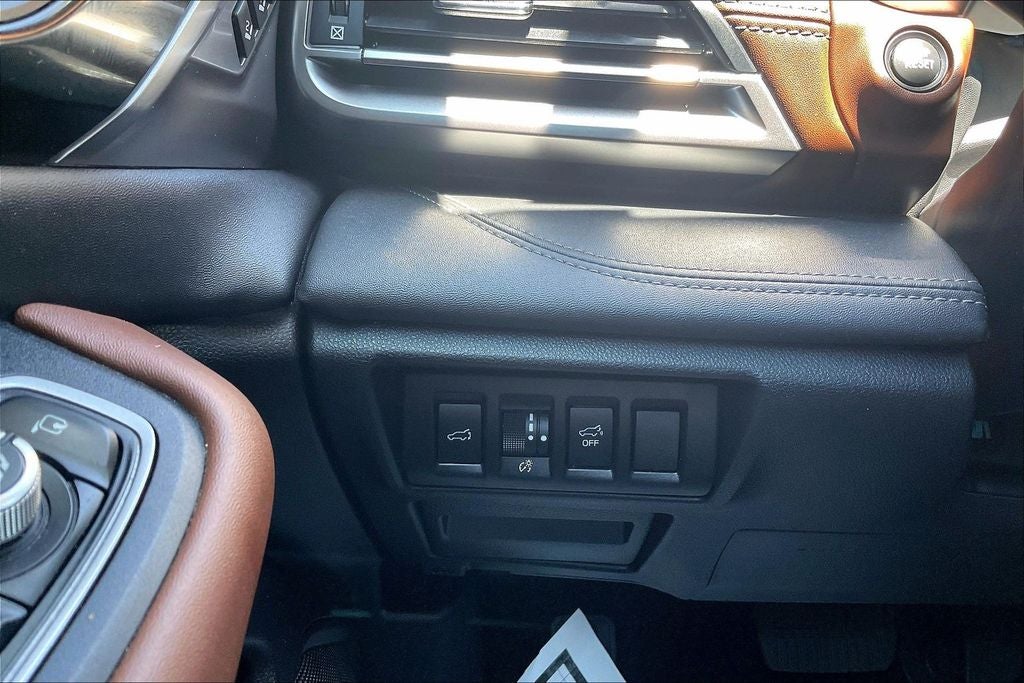 2023 Subaru Outback Touring XT