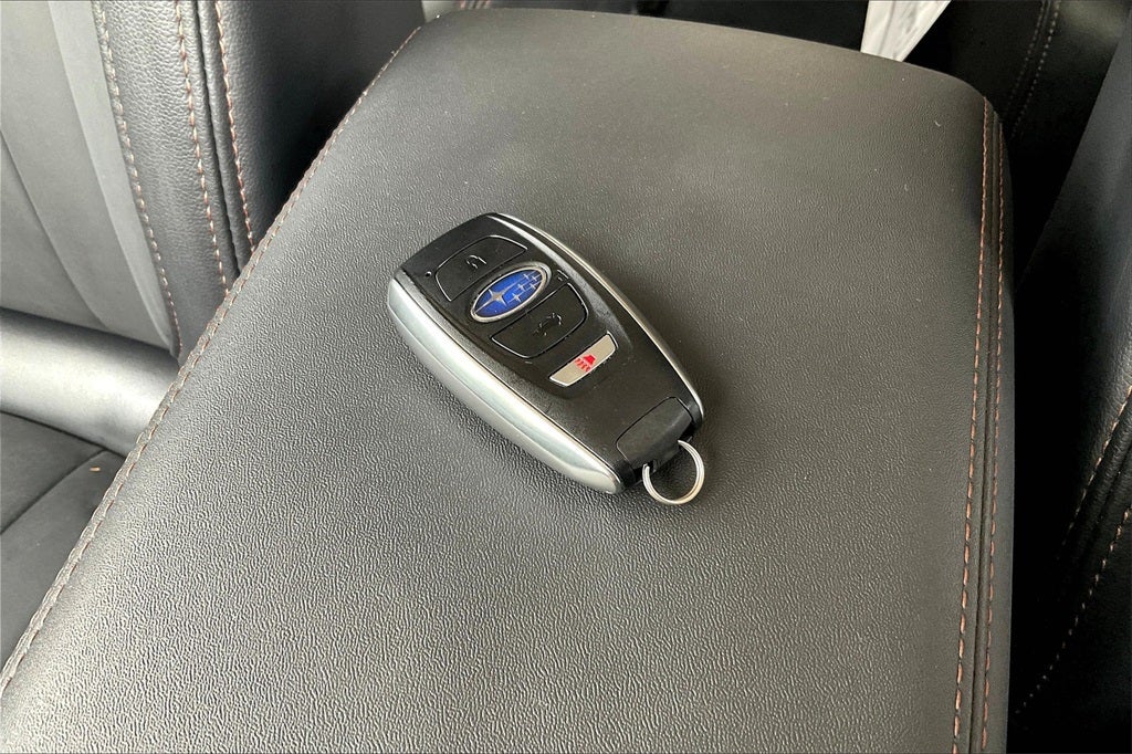 2025 Subaru Ascent Limited Bronze Edition