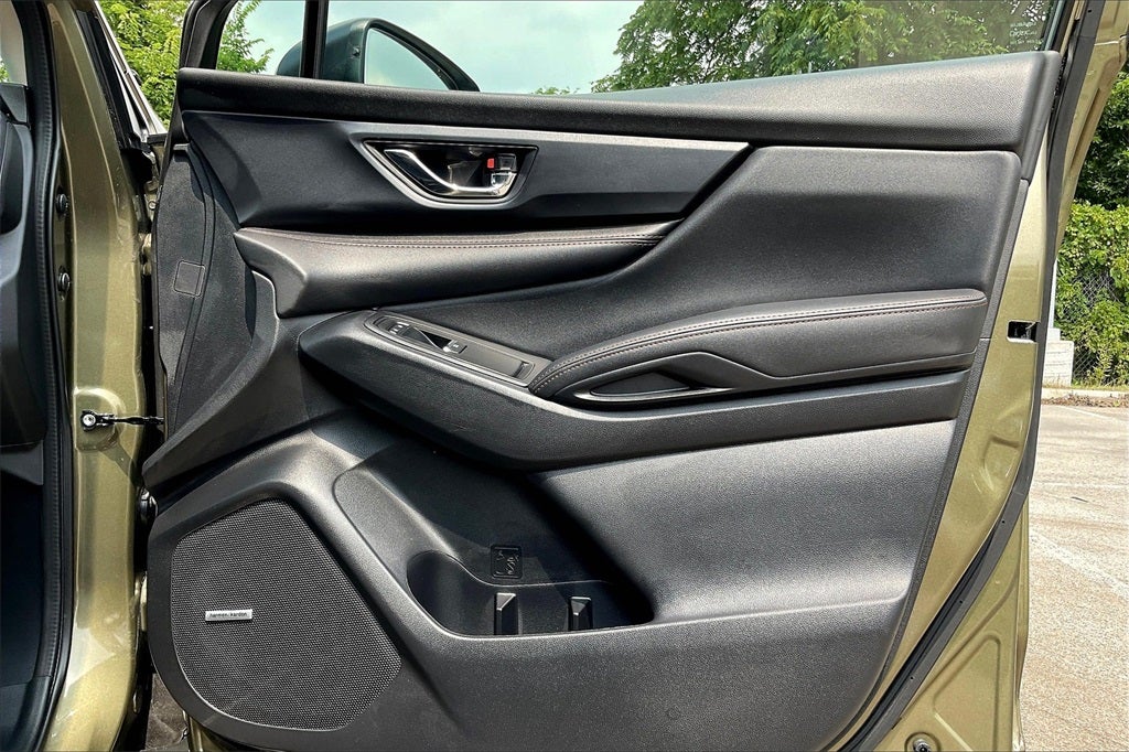 2025 Subaru Ascent Limited Bronze Edition