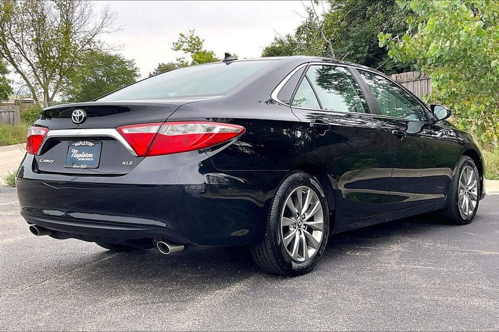 2016 Toyota Camry XLE