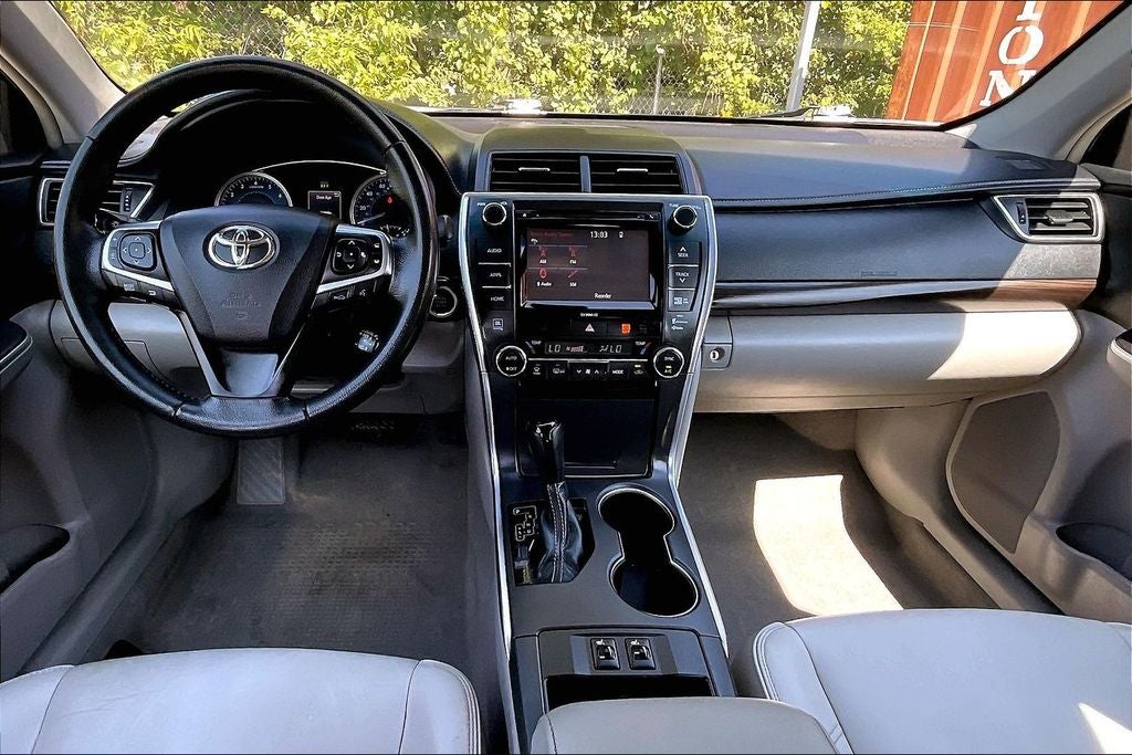2016 Toyota Camry XLE